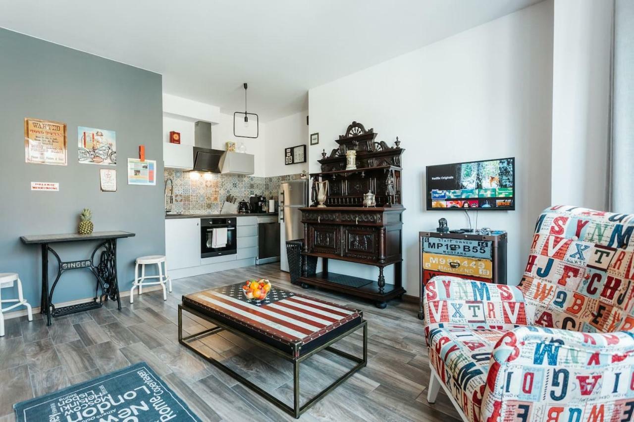 Singer Retro Studio In Kazimierz كراكوفيا المظهر الخارجي الصورة