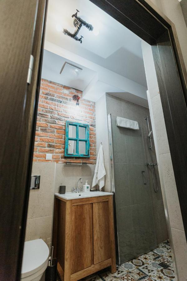 Singer Retro Studio In Kazimierz كراكوفيا المظهر الخارجي الصورة